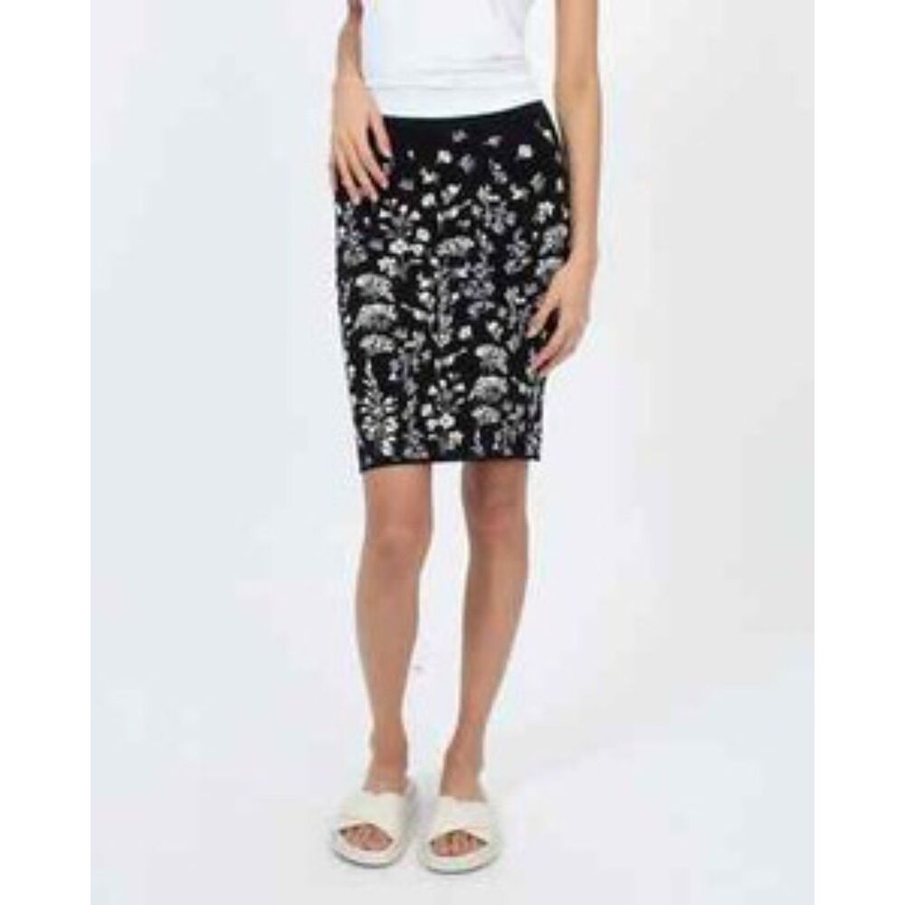 BCBG Max Azria Alexa Size Large knit floral bodycon pencil skirt black